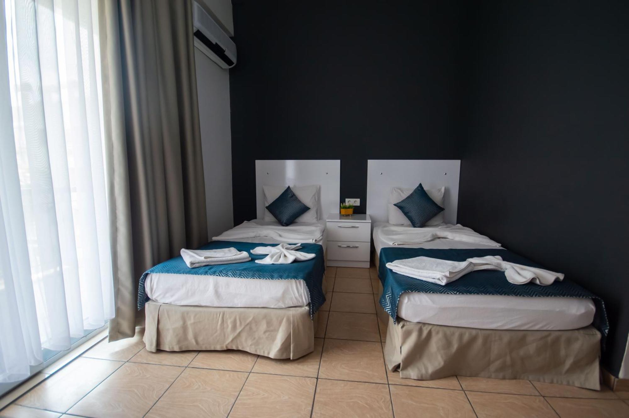 Moonbow Beach Hotel อลันยา ภายนอก รูปภาพ